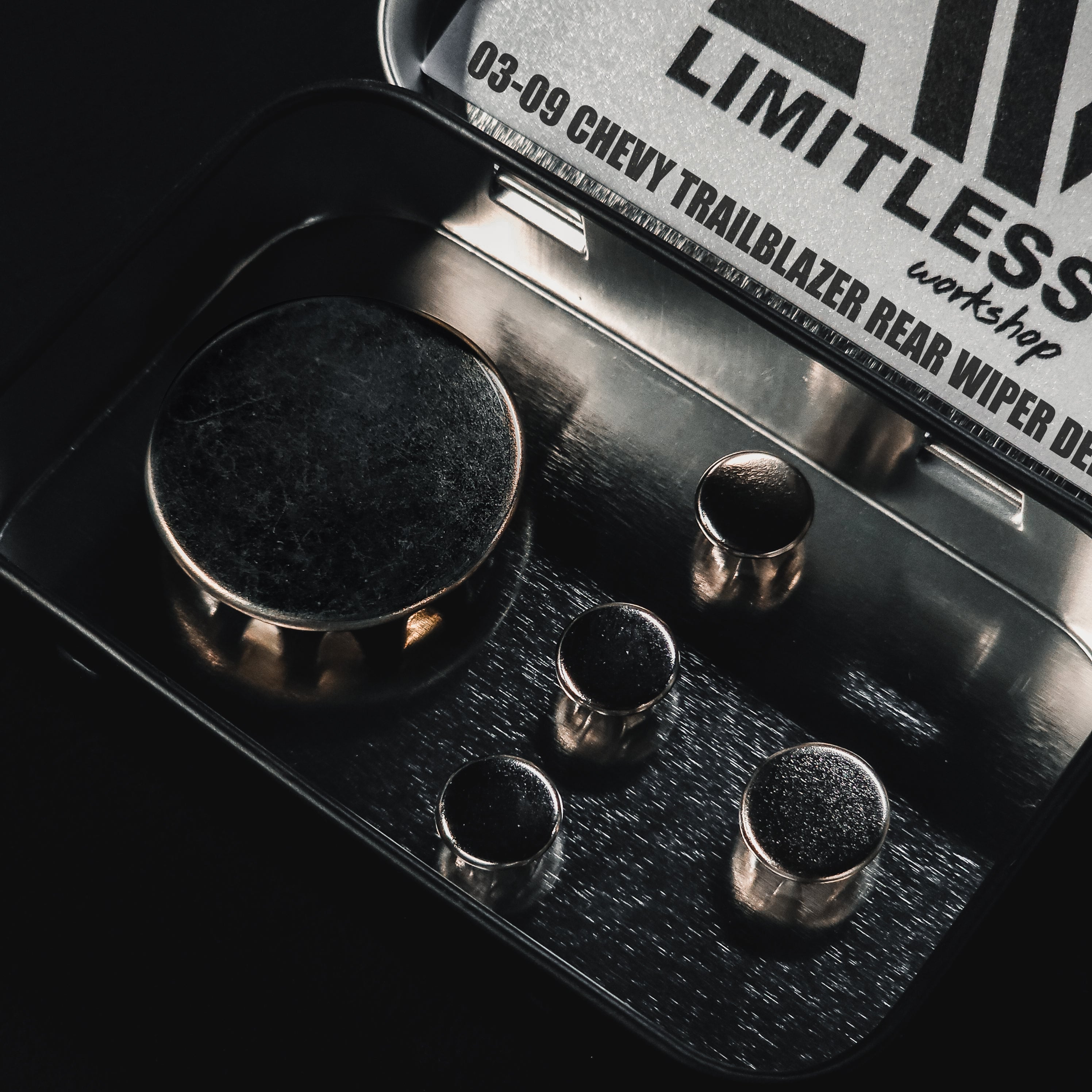 2002-2009 Trailblazer / 9-7x Rear Wiper Delete Kit