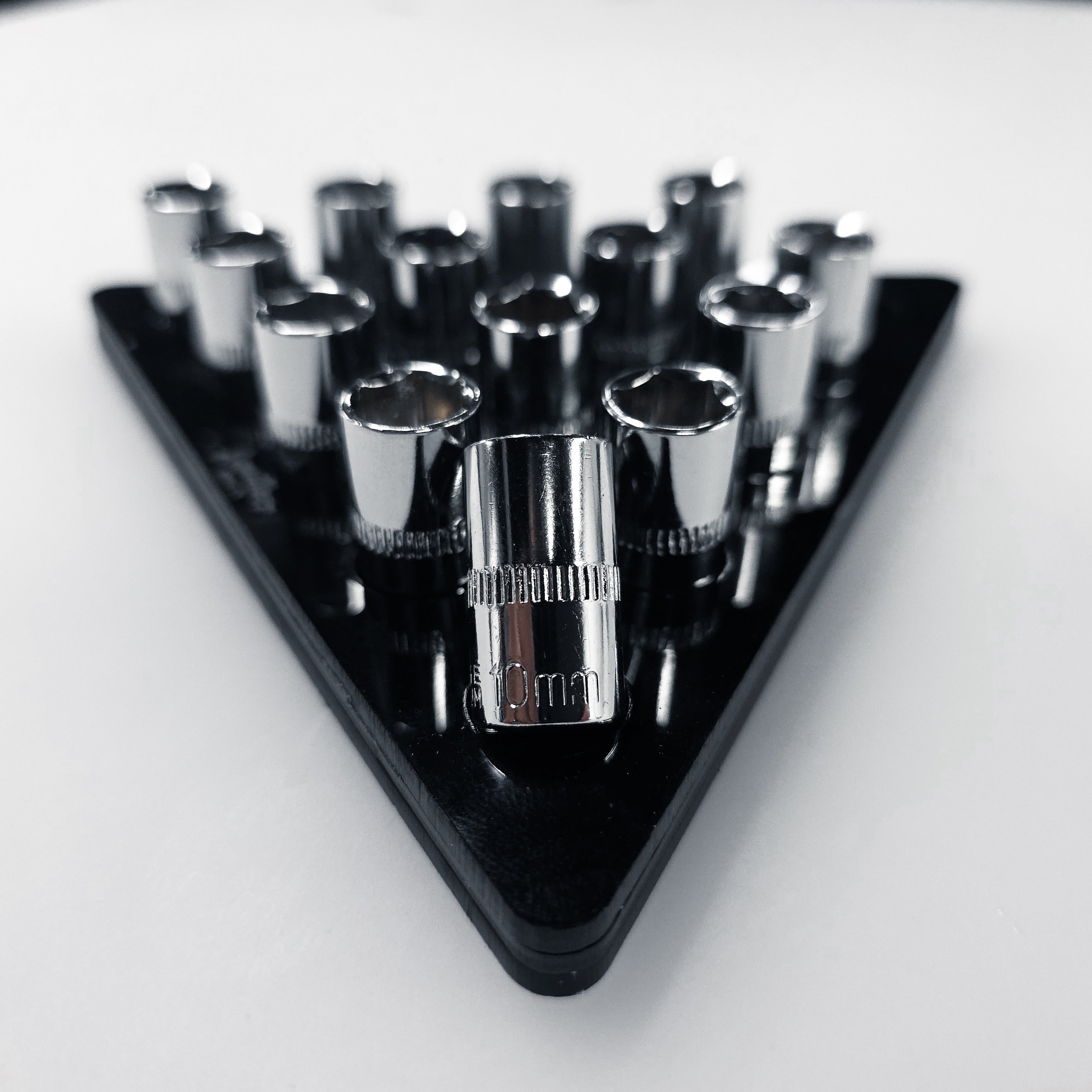 10mm Triangle Peg Game